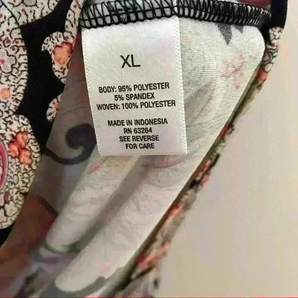 Roz & Ali Blouse Sleeveless Paisley Print Business Casual - Picture 7 of 8